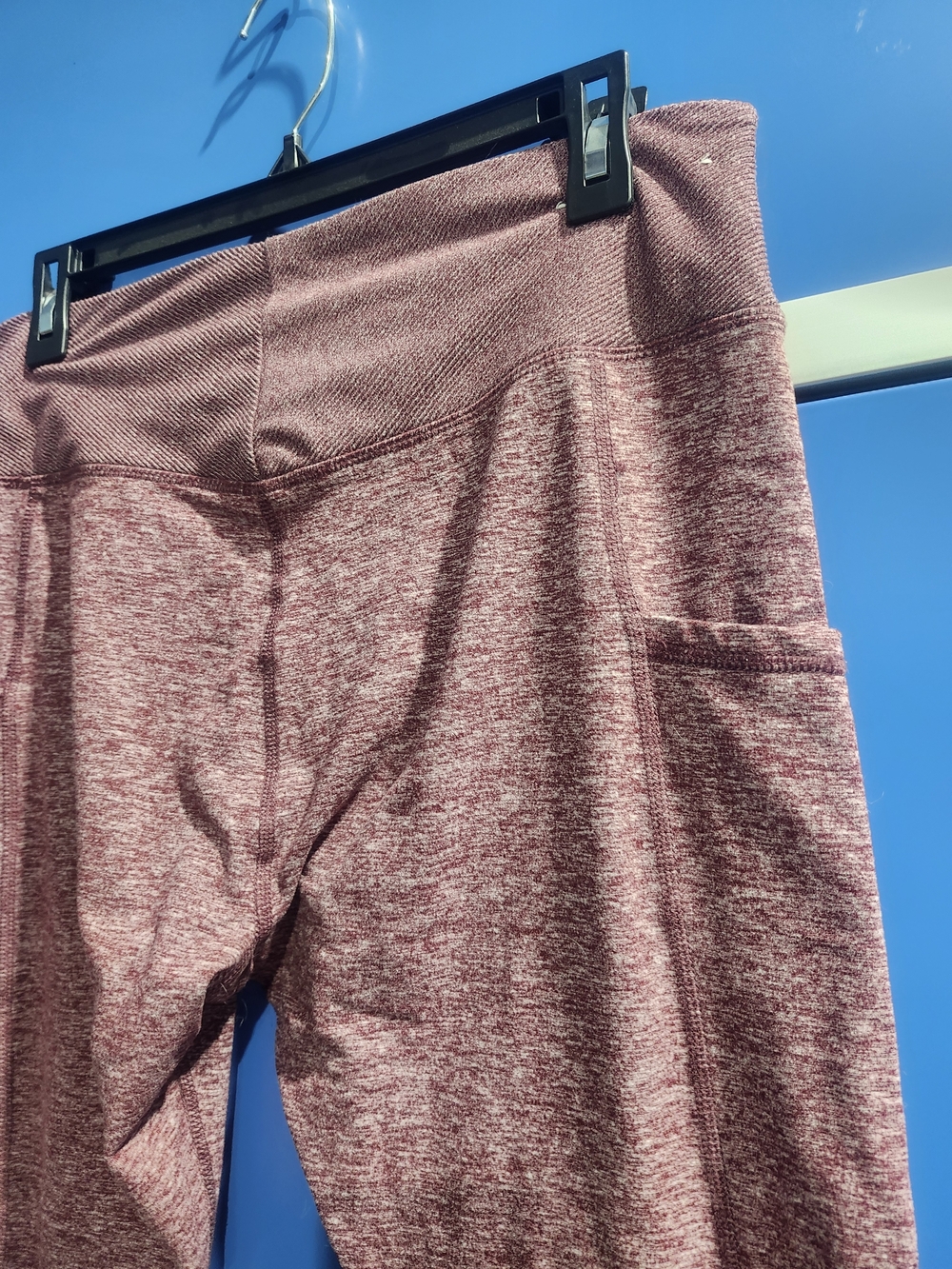 Member's Mark Heathered Mauve Athletic Leggings with Side Pockets Size L - Picture 4 of 9
